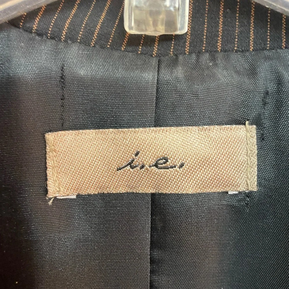 Vintage i.e. women’s business suit size 10 black/brown pinstripe - Picture 8 of 9
